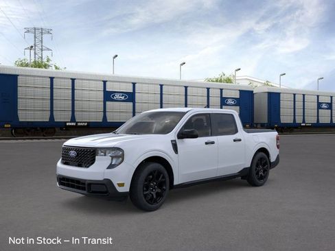 New 2026 Ford Maverick XLT w/ XLT Luxury Package AWD/4WD image 18