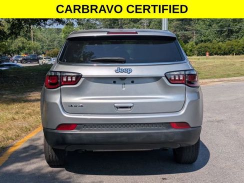 Used 2023 Jeep Compass Sport AWD/4WD image 3
