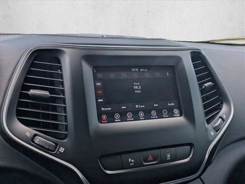 Used 2021 Jeep Cherokee Latitude Lux AWD/4WD image 12