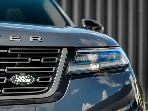 New 2026 Land Rover Range Rover Velar S image 6