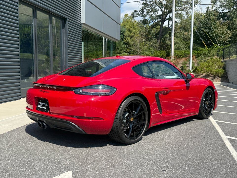 Certified 2025 Porsche 718 Cayman RWD image 7