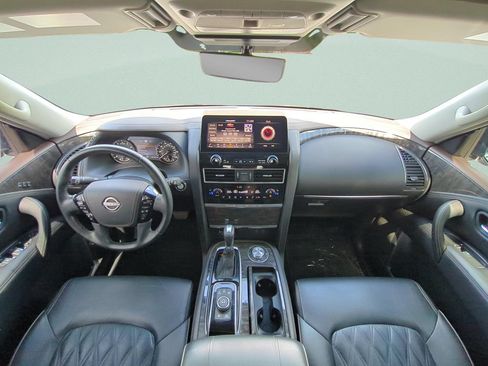 Used 2023 Nissan Armada Platinum w/ Captain's Chairs Package AWD/4WD image 11