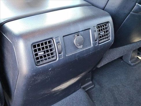 Used 2020 Toyota Tundra Platinum AWD/4WD image 25