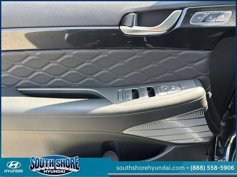 Certified 2022 Hyundai Palisade Calligraphy AWD/4WD image 19