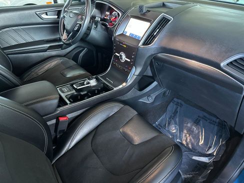 Used 2020 Ford Edge ST w/ Equipment Group 401A image 15