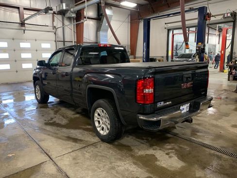 Used 2018 GMC Sierra 1500 SLE w/ SLE Value Package image 4
