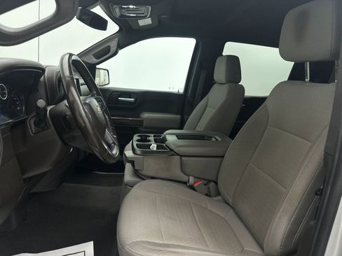 Used 2020 Chevrolet Silverado 1500 LT w/ Convenience Package image 12