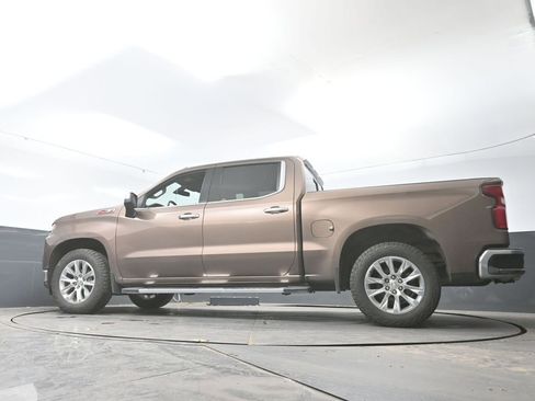 Used 2019 Chevrolet Silverado 1500 LTZ image 28