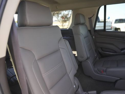 Used 2018 GMC Yukon Denali image 16