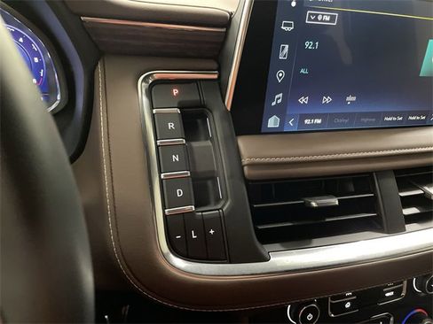 Used 2024 Chevrolet Tahoe High Country w/ Premium Package 2 image 30