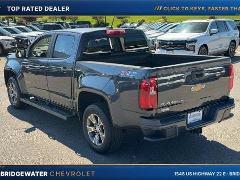 Used 2017 Chevrolet Colorado Z71 AWD/4WD image 7