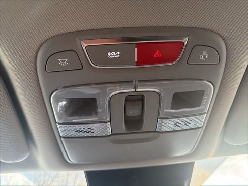 Certified 2024 Kia Telluride EX w/ EX Captain's Chair Package image 33