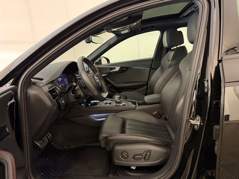 Used 2018 Audi A4 2.0T Premium Plus image 5