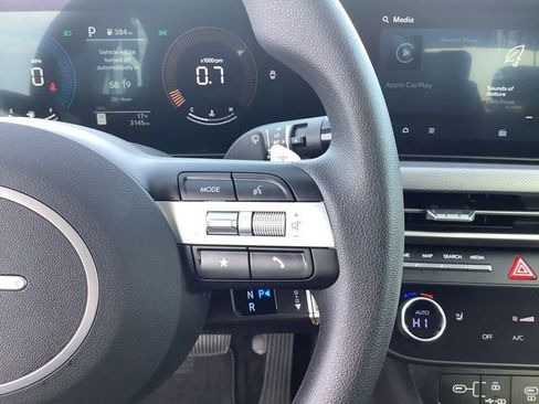 Used 2025 Hyundai Sonata SEL FWD image 32