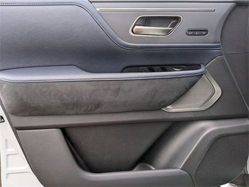 New 2026 INFINITI QX80 4WD image 15