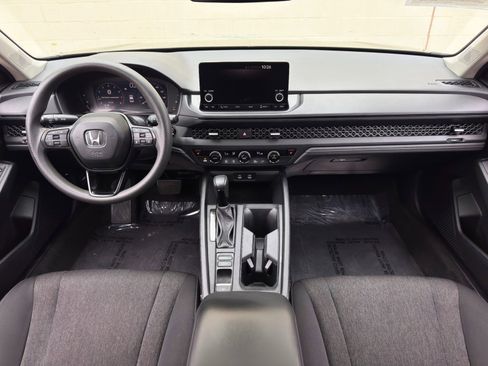 Used 2023 Honda Accord EX image 12