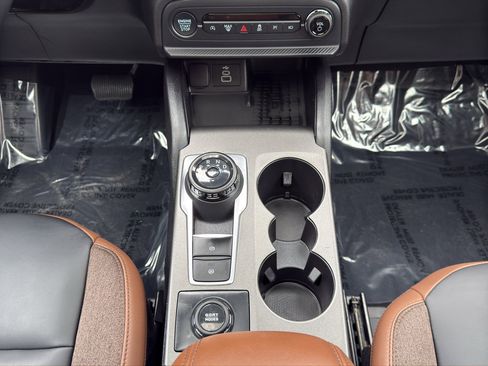 Used 2025 Ford Bronco Sport Outer Banks w/ Outer Banks Tech Package+ AWD/4WD image 18