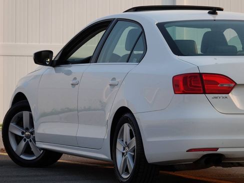 Used 2014 Volkswagen Jetta TDI FWD image 21