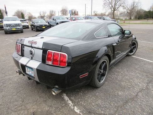 Used 2007 Ford Mustang GT Premium RWD image 7