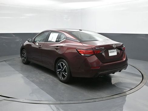 Certified 2024 Nissan Sentra SV image 5