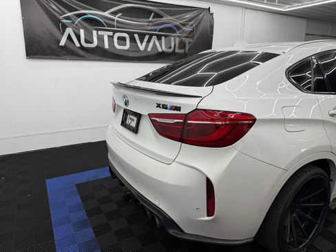 Used 2015 BMW X6 M w/ Executive Package AWD/4WD image 3