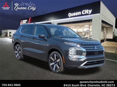 New 2025 Mitsubishi Outlander SE