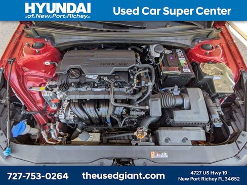 Used 2023 Hyundai Elantra SEL w/ Convenience Package FWD image 12