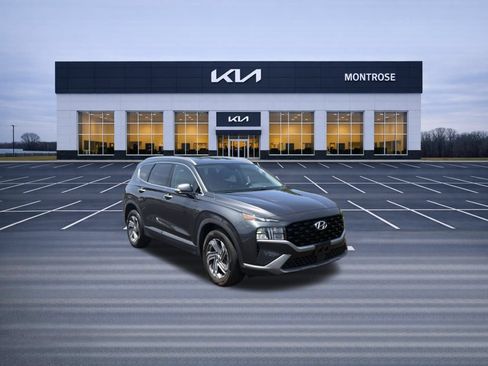 Used 2023 Hyundai Santa Fe SEL FWD image 3