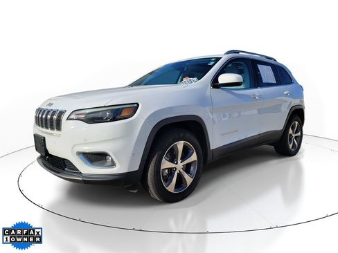 Used 2019 Jeep Cherokee Limited w/ Technology Group AWD/4WD image 2