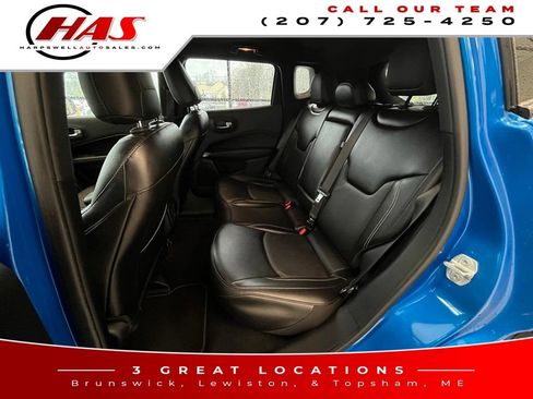 Used 2021 Jeep Compass Latitude AWD/4WD image 12