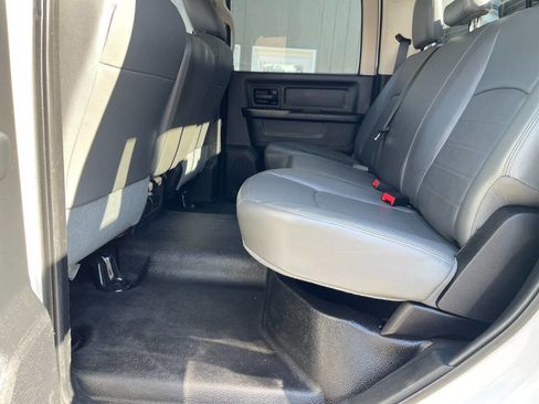 Used 2014 RAM 3500 Tradesman image 44