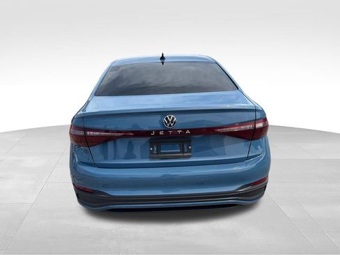 Used 2025 Volkswagen Jetta Sport FWD image 6