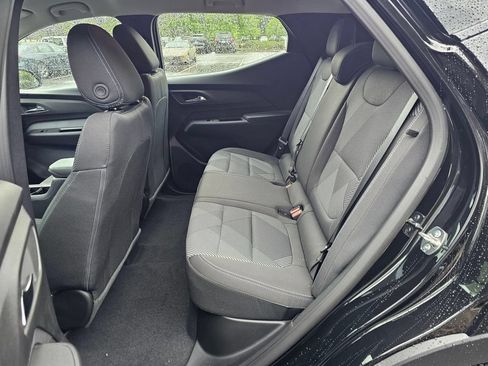 New 2027 Chevrolet Bolt LT w/ Comfort Package FWD image 16