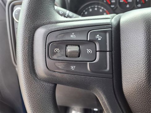 Used 2024 Chevrolet Silverado 1500 Custom image 23