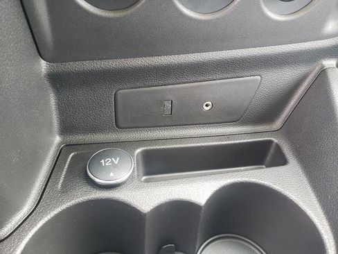 Used 2015 Ford Transit 350 XLT image 24