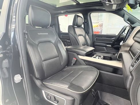 Used 2019 RAM 1500 Laramie AWD/4WD image 21