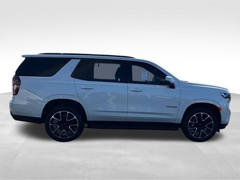 Used 2024 Chevrolet Tahoe RST w/ Luxury Package AWD/4WD image 5