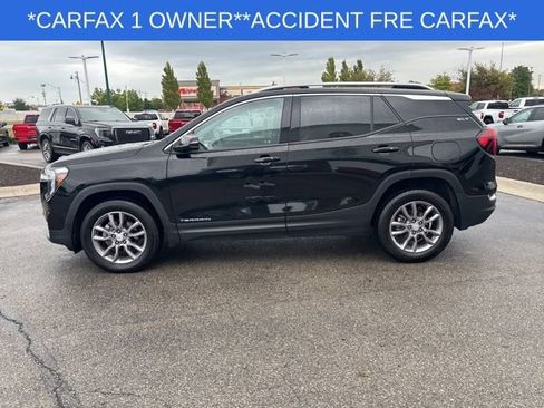 Used 2023 GMC Terrain SLT image 7