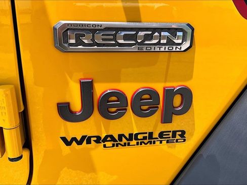 Used 2020 Jeep Wrangler Unlimited Rubicon w/ Quick Order Package 28Y Recon AWD/4WD image 10