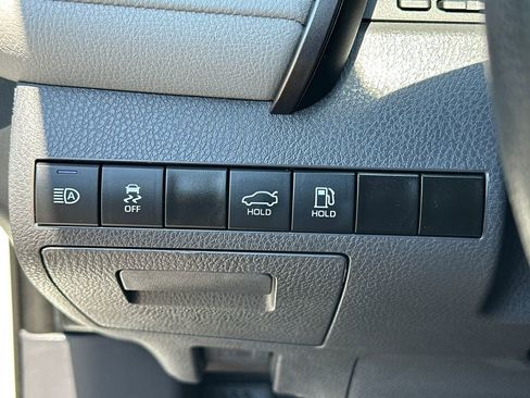 Used 2024 Toyota Camry LE AWD/4WD image 16