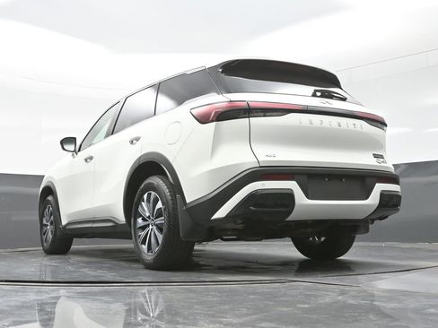 Used 2025 INFINITI QX60 Pure image 21