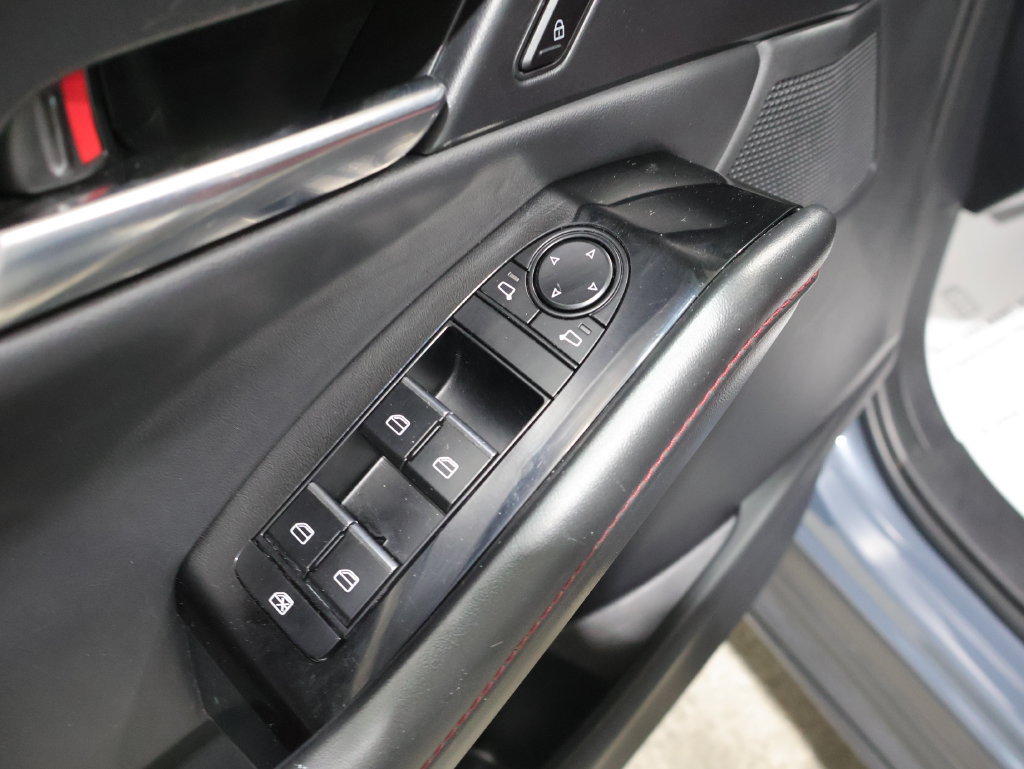 Used 2025 MAZDA CX-30 AWD 2.5 S w/ Preferred Package image 13