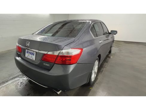 Used 2015 Honda Accord EX-L image 8