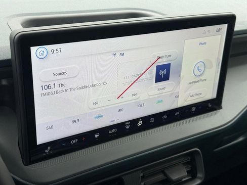 New 2025 Ford Maverick XLT image 21