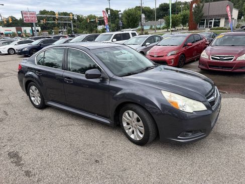 Used 2012 Subaru Legacy 3.6R Limited AWD/4WD image 6
