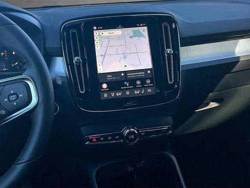 New 2026 Volvo XC40 B5 Ultra w/ Climate Package image 6