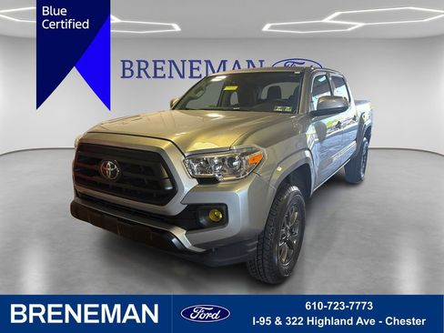 Used 2020 Toyota Tacoma SR AWD/4WD image 1