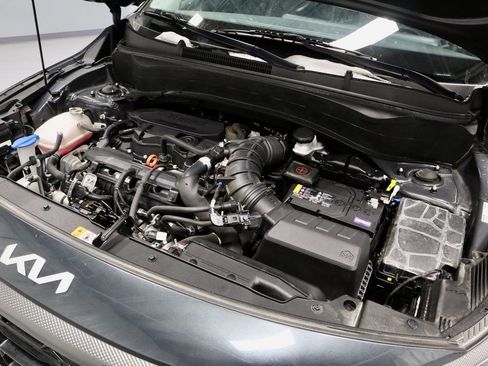 Used 2024 Kia Seltos X-Line image 17