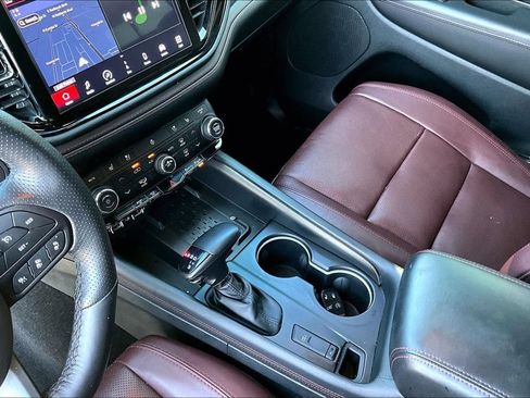 Used 2025 Dodge Durango R/T AWD/4WD image 10