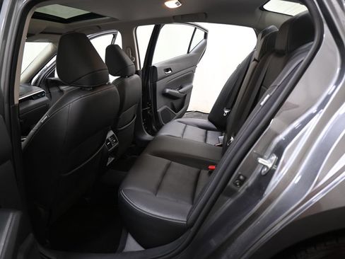 Used 2019 Nissan Altima 2.5 SL FWD image 23